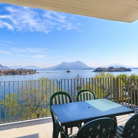 Carolnoemi - Vista Lago - By Impero House Apartment *