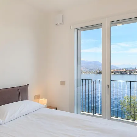 Carolnoemi - Vista Lago - By Impero House Apartment