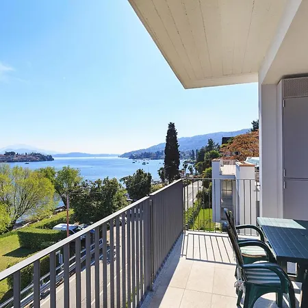 Carolnoemi - Vista Lago - By Impero House *