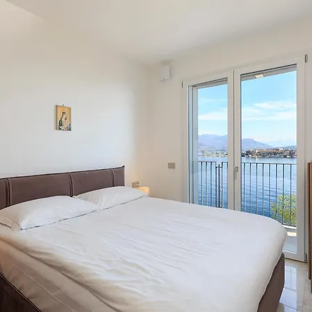 Apartment Carolnoemi - Vista Lago - By Impero House