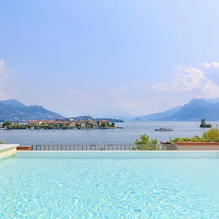Carolnoemi - Vista Lago - By Impero House Apartment