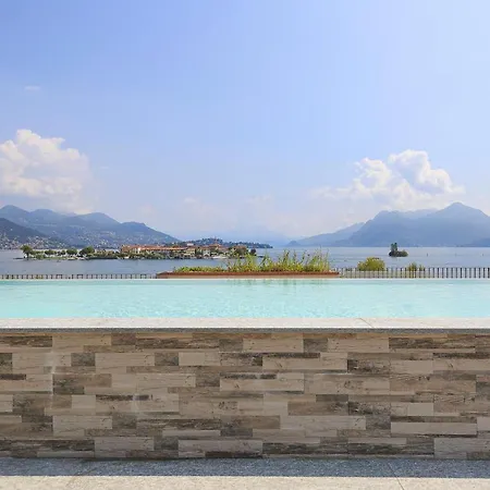 Carolnoemi - Vista Lago - By Impero House Apartment